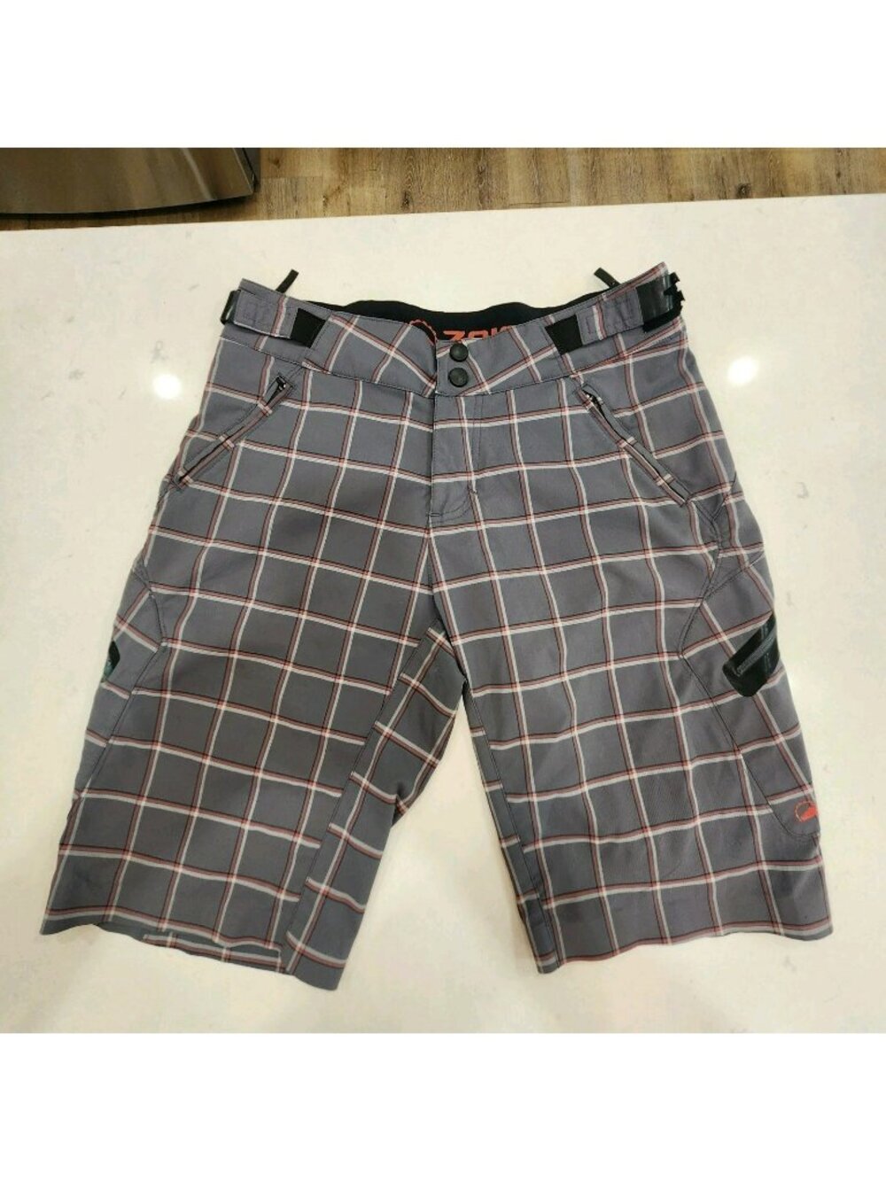 Zoic Ether Men's Shorts Hiking Small Plaid Pockets Gorpcore Adjustable waist